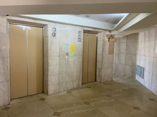 Studio apartment for rent in West District, Taichung City | NT$ 11 000 | 7 ping slide 2