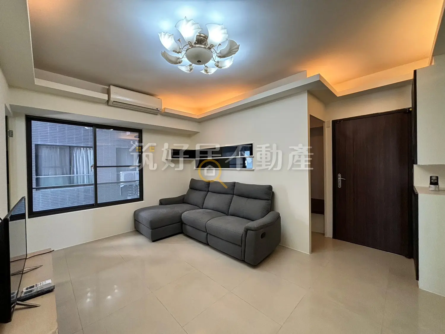 2 bedrooms apartment for sale TWD 7 190 000 - 14 ping - Tainan City, Anping District slide 1