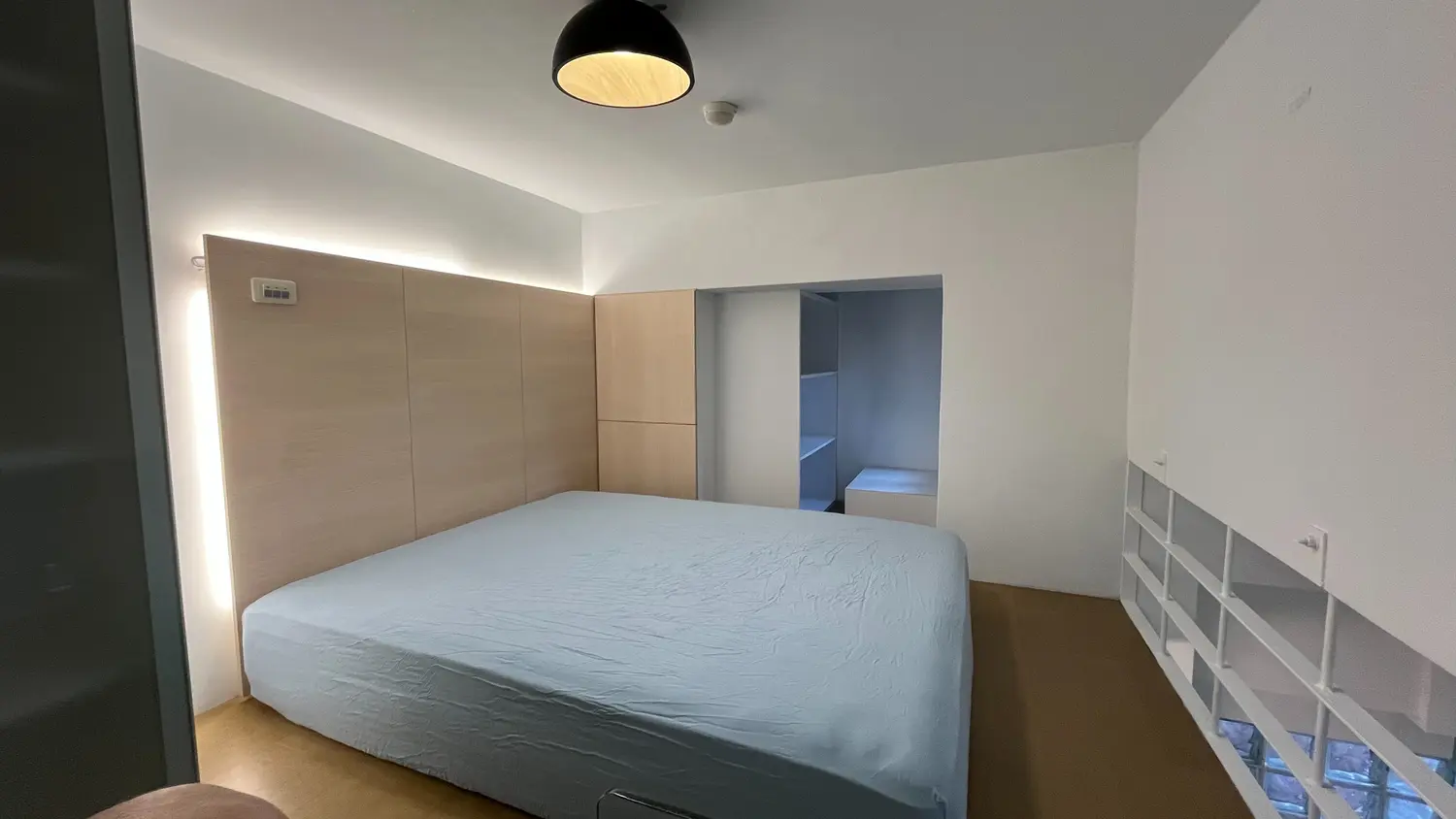 1 bedroom apartment for rent in Xinyi District, Taipei City | NT$ 31 000 | 10 ping slide 2