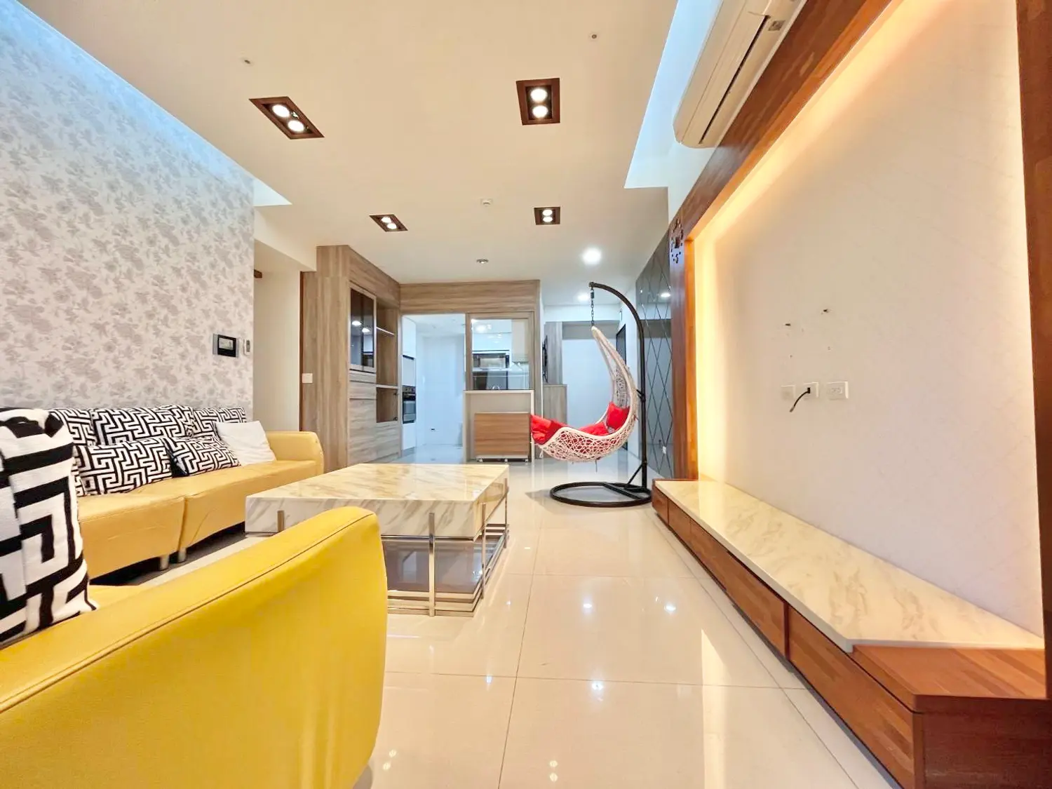 3 bedrooms apartment for rent TWD 35 000 - 61 ping - North District, Taichung City slide 2