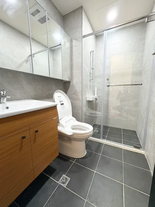 Apartment for rent TWD 18 000 -  - 2 bedrooms