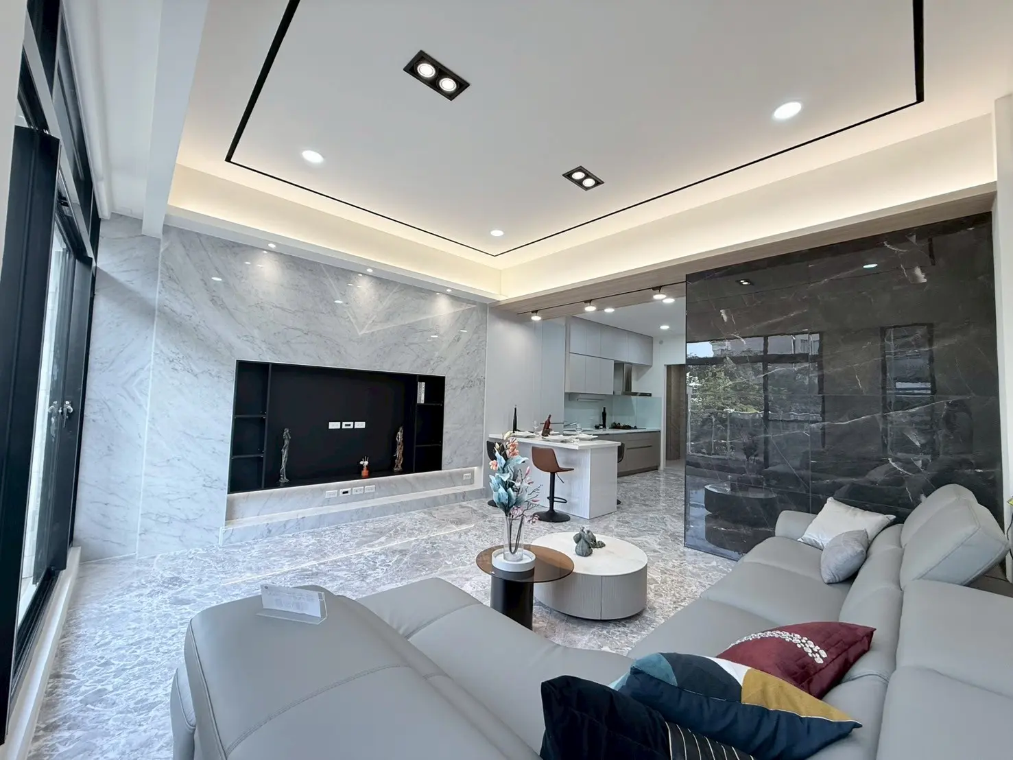 4 bedrooms townhouse for sale in East District, Tainan City | NT$ 45 800 000 | 60 ping slide 4