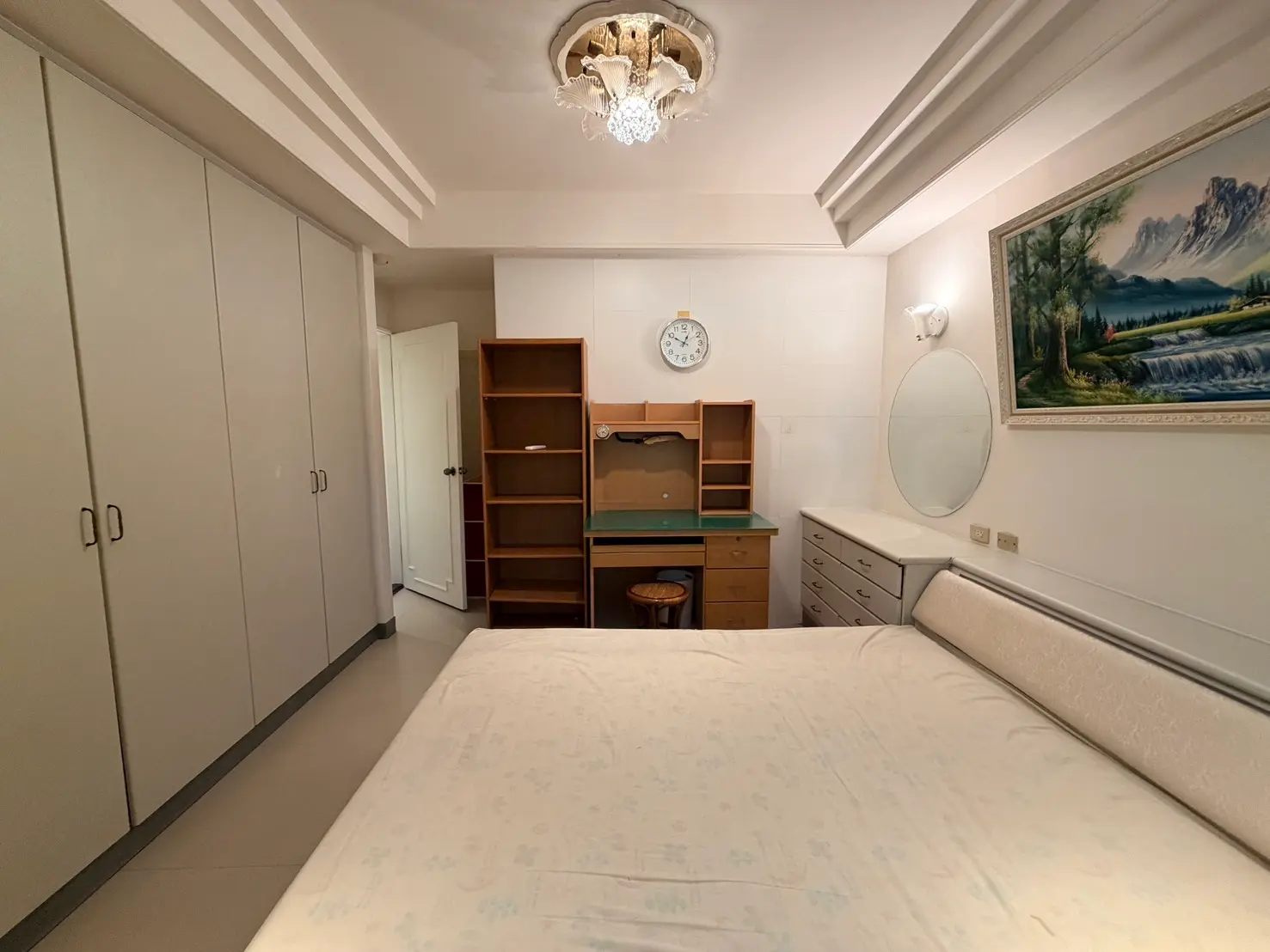 Room for rent in Daan District, Taipei City | NT$ 25 000 | 4 ping slide 1