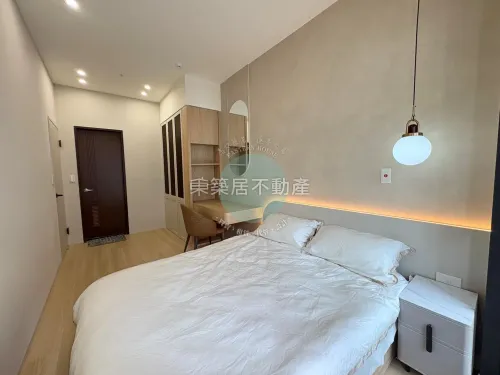 Apartment for rent TWD 33 900 - Section 2, Yonghua Road - 3 bedrooms