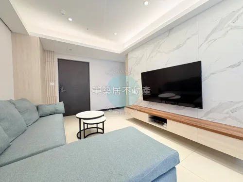 3 bedrooms apartment for sale in Anping District, Tainan City | NT$ 13 990 000 | 20 ping slide 1