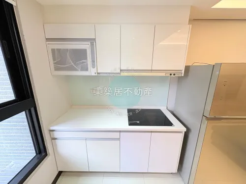 Apartment for rent NT$ 33 900 - Guoping North Road - 3 bedrooms