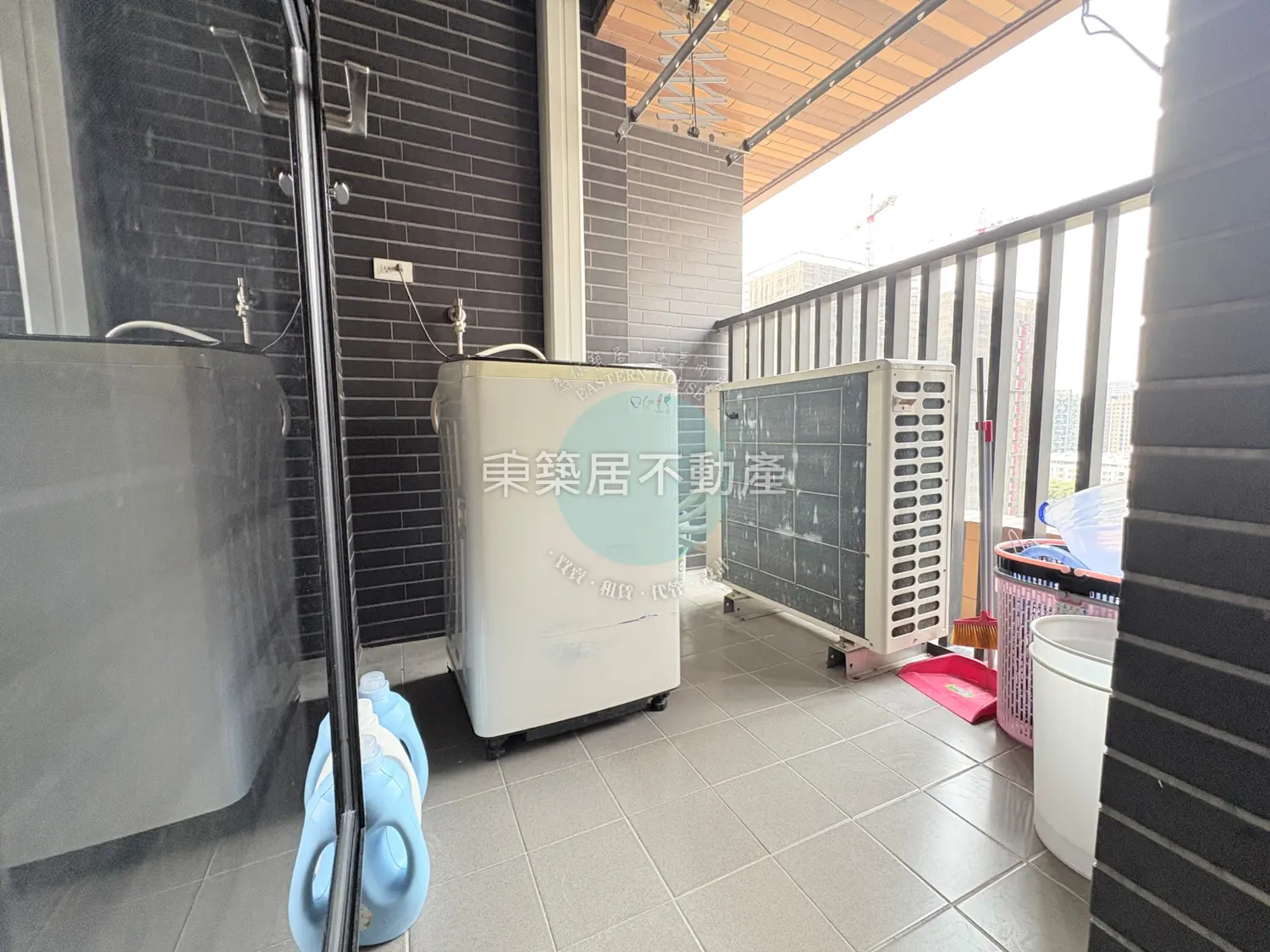 3 bedrooms apartment for rent in Anping District, Tainan City | NT$ 33 900 | 20 ping slide 14