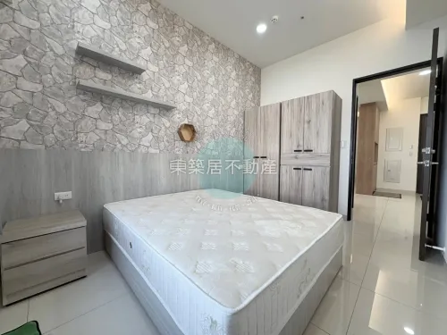 Apartment for rent NT$ 40 800 - Section 2, Yonghua Road - 3 bedrooms