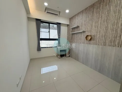 Apartment for rent NT$ 40 800 - Section 2, Yonghua Road - 3 bedrooms