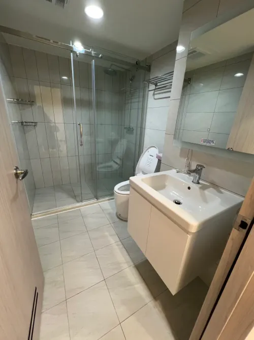 Apartment for rent NT$ 25 000 - Bo'ai 4th Road - 2 bedrooms