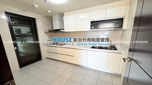 Apartment for rent TWD 50 000 - Zhongyang Rd - 3 bedrooms