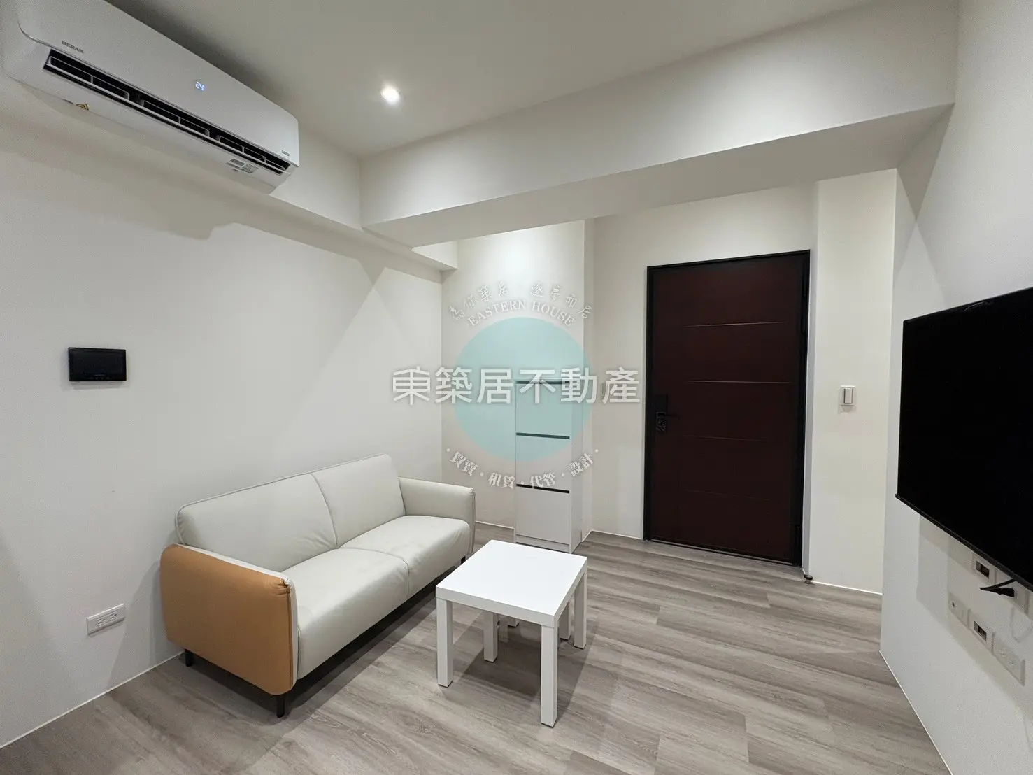 2 bedrooms apartment for rent in East District, Tainan City | NT$ 25 000 | 15 ping slide 2