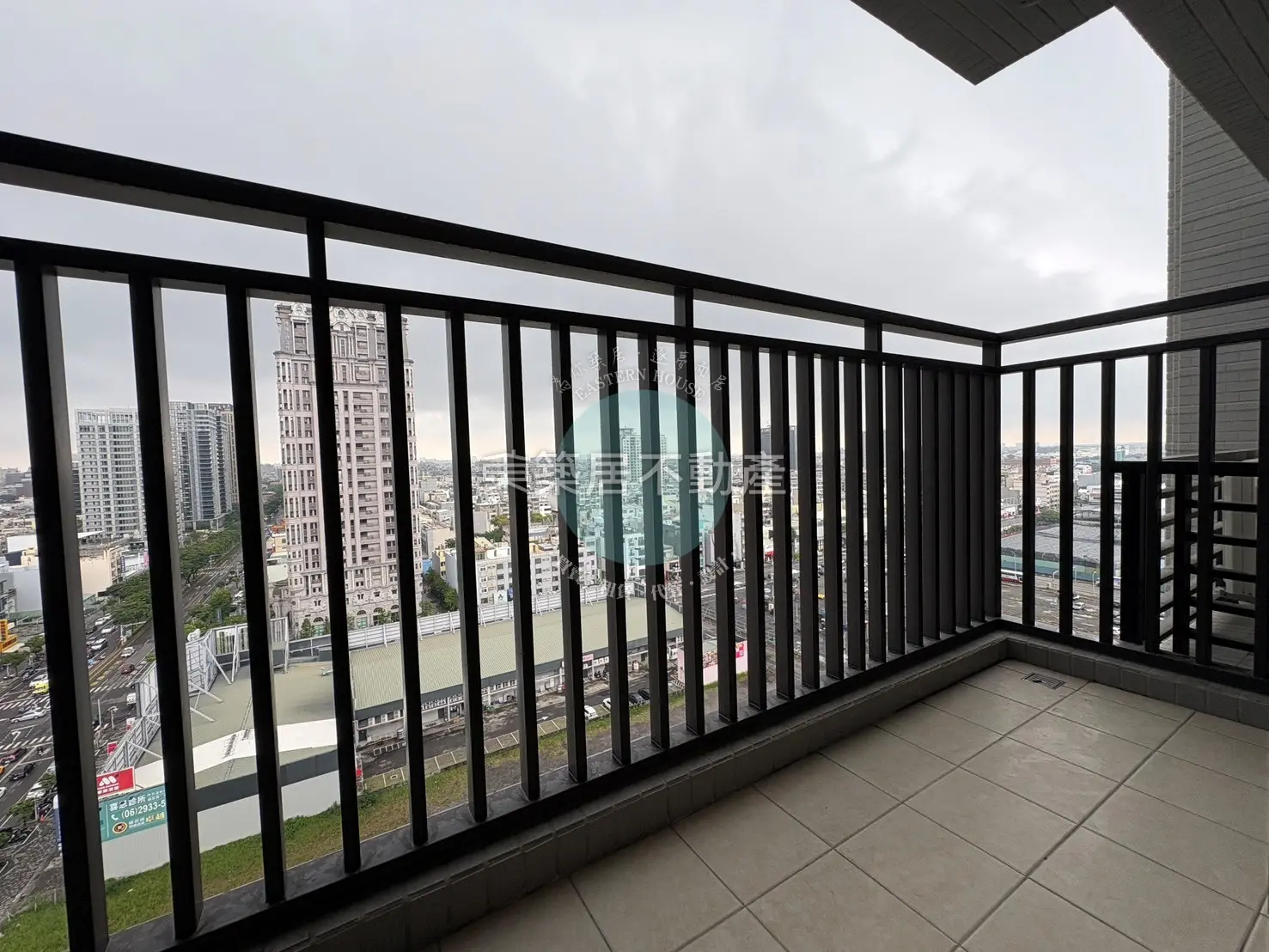 2 bedrooms apartment for rent in Anping District, Tainan City | NT$ 28 800 | 17 ping slide 8