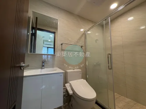 2 bedrooms apartment for rent in Anping District, Tainan City | NT$ 28 800 | 17 ping slide 10