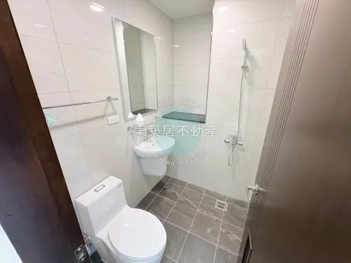 2 bedrooms apartment for rent in Anping District, Tainan City | NT$ 28 800 | 17 ping slide 13