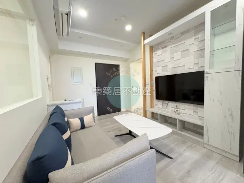 2 bedrooms apartment for rent in Anping District, Tainan City | NT$ 23 000 | 14 ping slide 1
