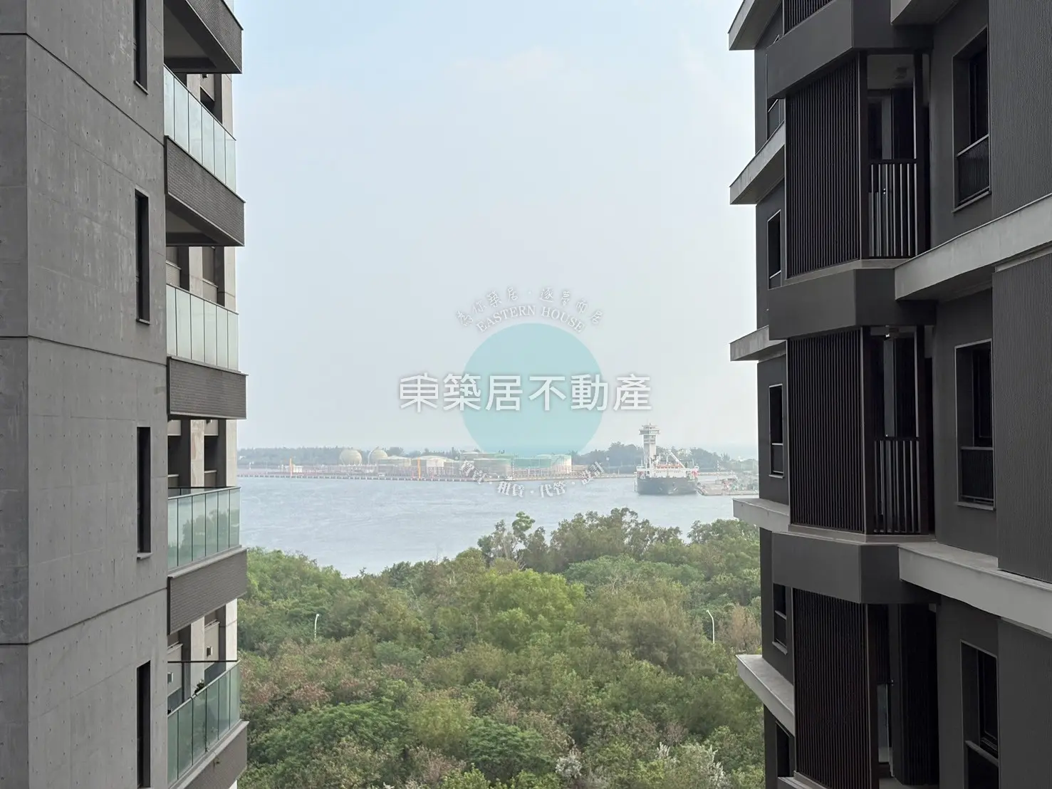 2 bedrooms apartment for rent in Anping District, Tainan City | NT$ 23 000 | 14 ping slide 10