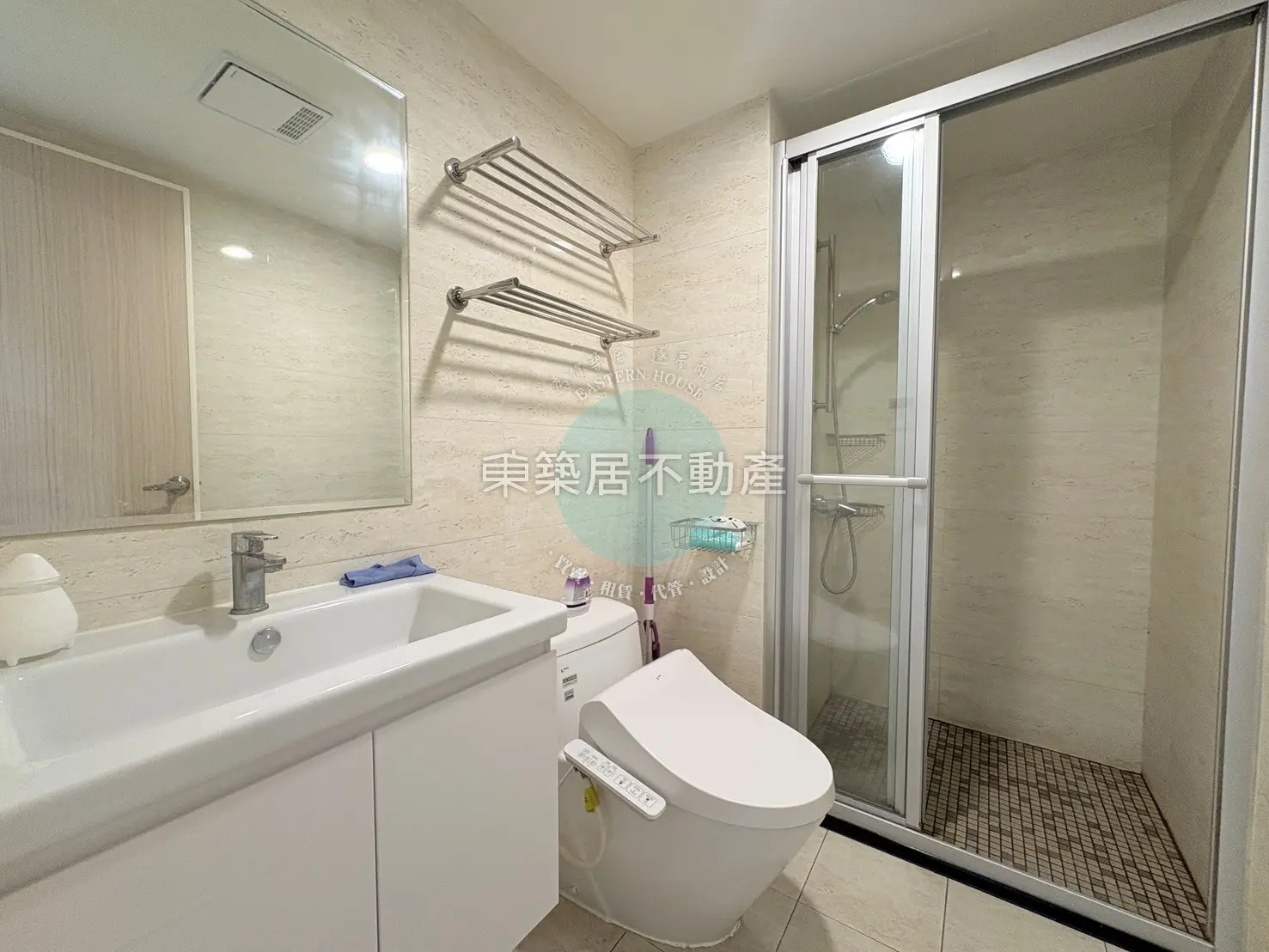 2 bedrooms apartment for rent in Anping District, Tainan City | NT$ 23 000 | 14 ping slide 8