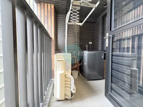 2 bedrooms apartment for rent in Anping District, Tainan City | NT$ 23 000 | 14 ping slide 9