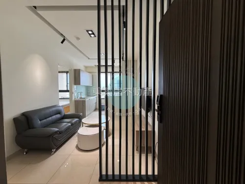2 bedrooms apartment for rent in West Central District, Tainan City | NT$ 25 800 | 13 ping slide 2