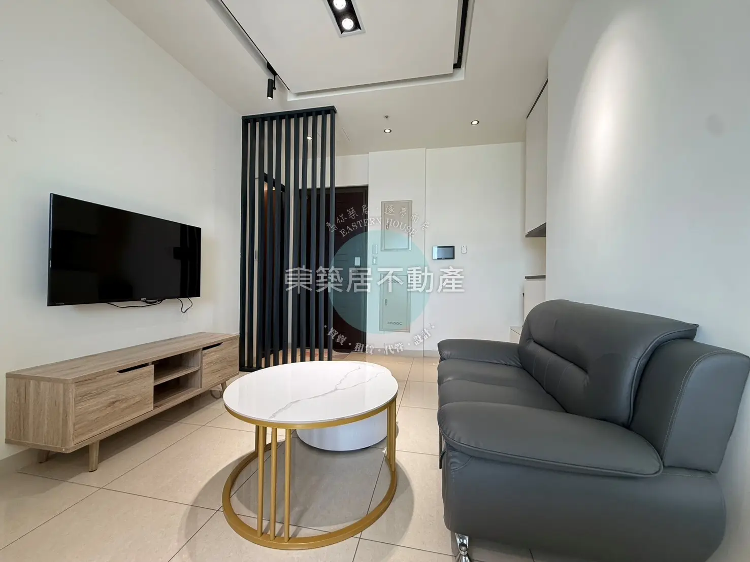 2 bedrooms apartment for rent in West Central District, Tainan City | NT$ 25 800 | 13 ping slide 1
