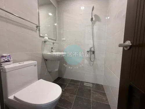2 bedrooms apartment for rent in West Central District, Tainan City | NT$ 25 800 | 13 ping slide 13