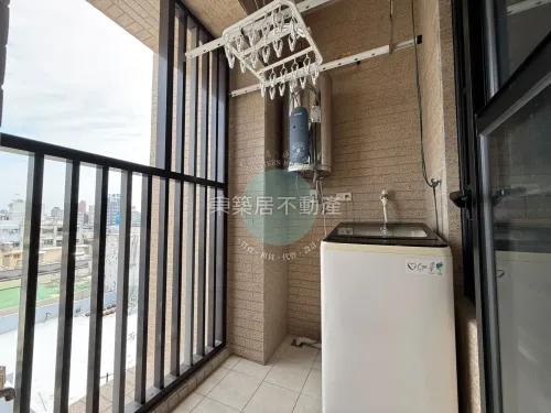 2 bedrooms apartment for rent in West Central District, Tainan City | NT$ 25 800 | 13 ping slide 14