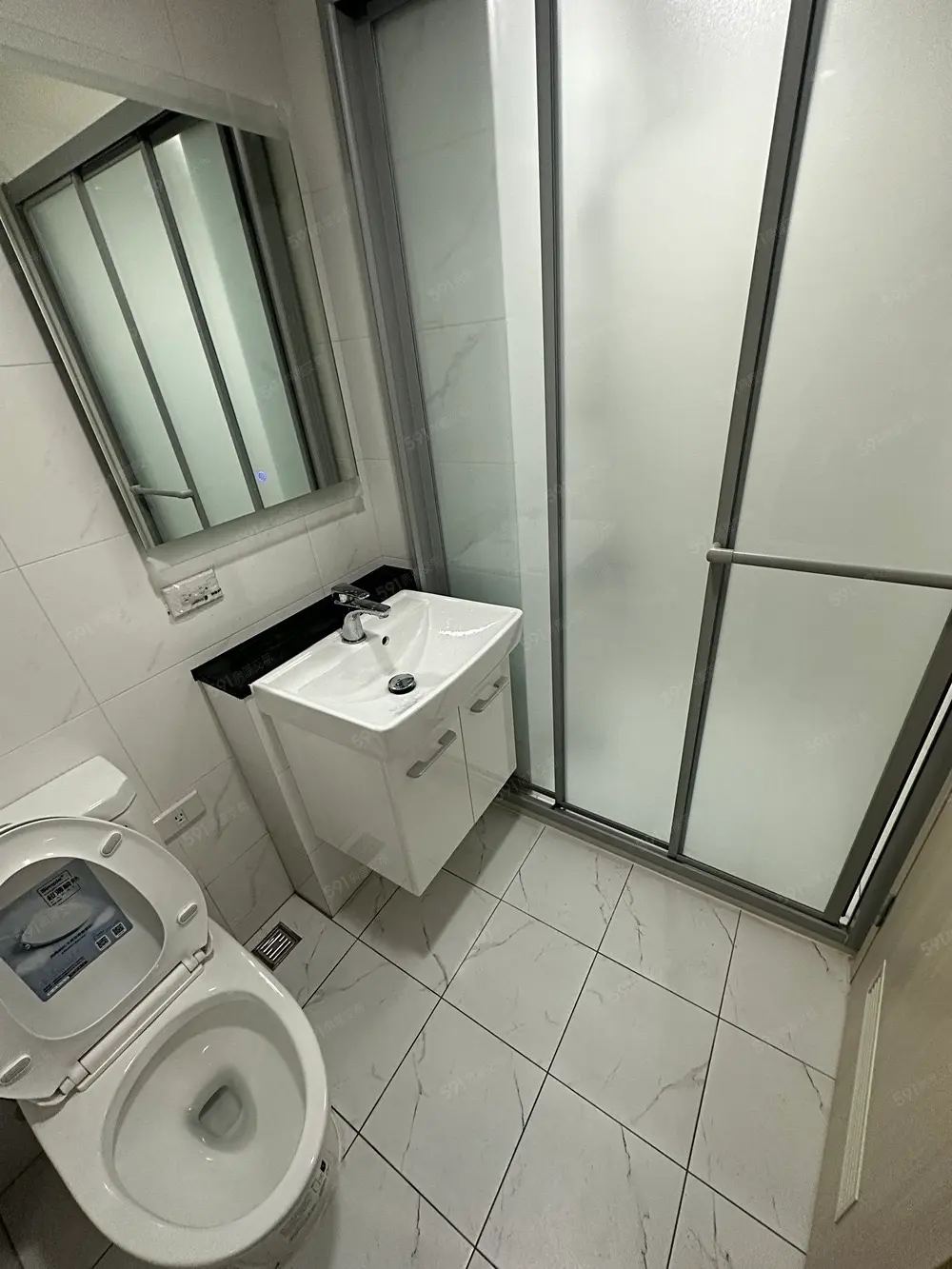 3 bedrooms apartment for rent in Xitun District, Taichung City | NT$ 45 000 | 34 ping slide 8