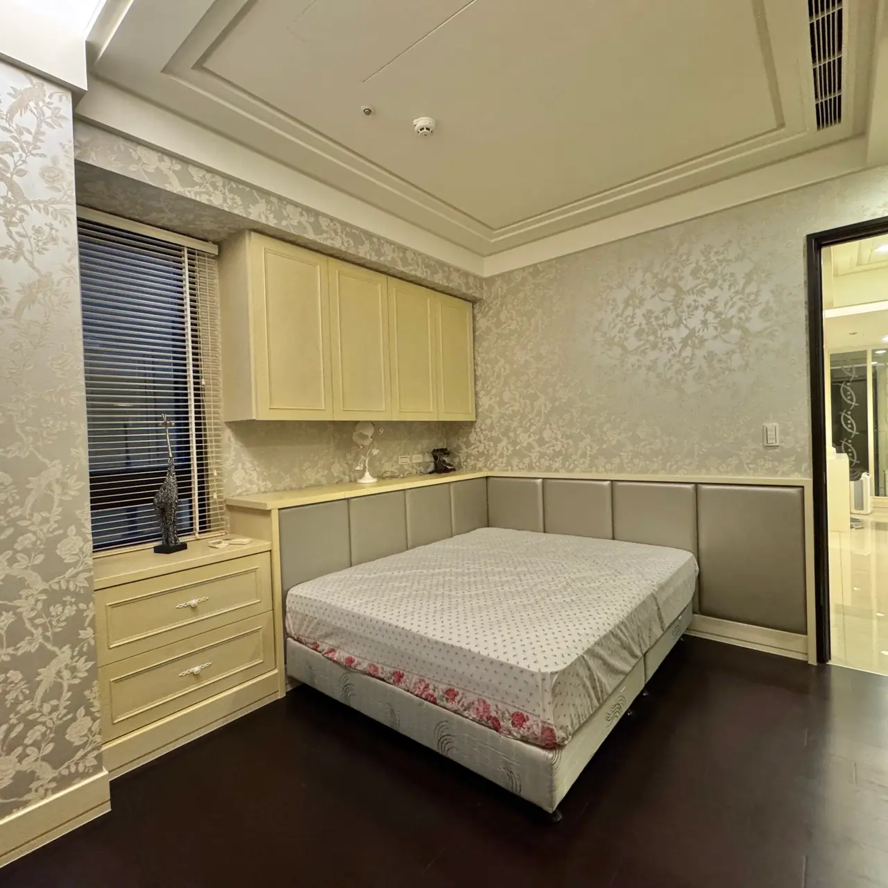 3 bedrooms apartment for sale in Zhongshan District, Taipei City | NT$ 66 880 000 | 37 ping slide 3