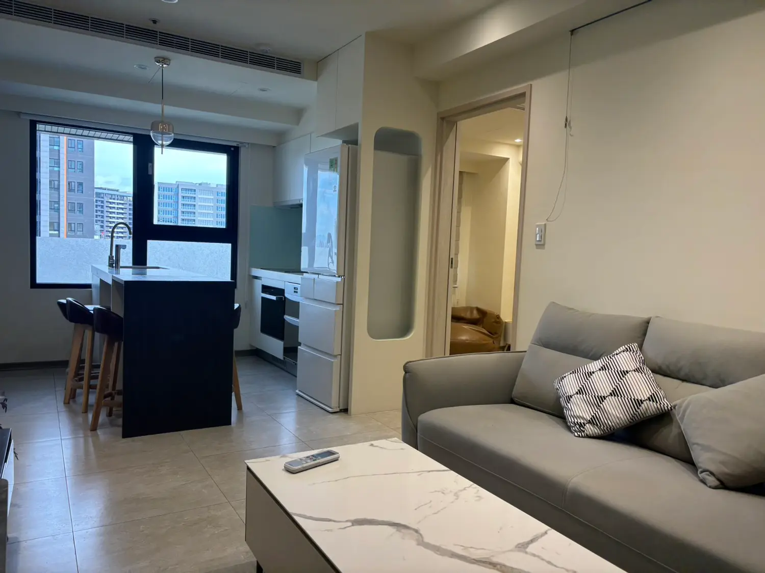 2 bedrooms apartment for rent TWD 30 000 - 18 ping - Taoyuan City,Zhongli District slide 1