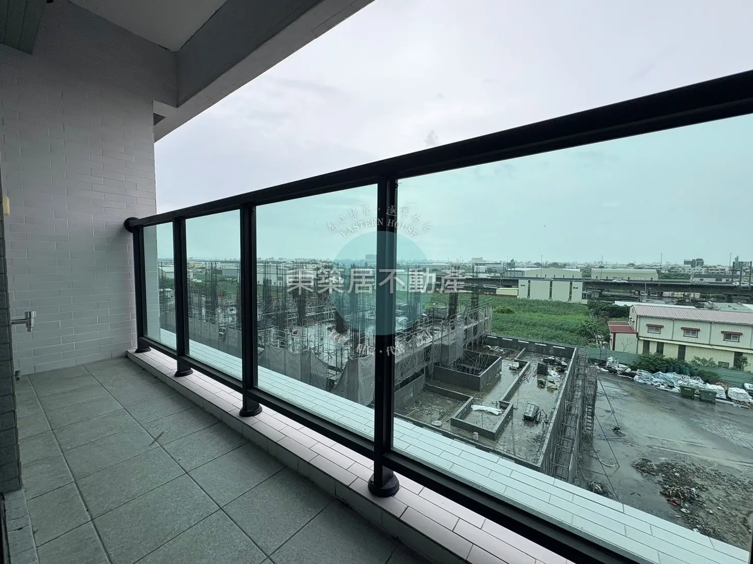 3 bedrooms apartment for sale in Anding District, Tainan City | NT$ 12 880 000 | 22 ping slide 3