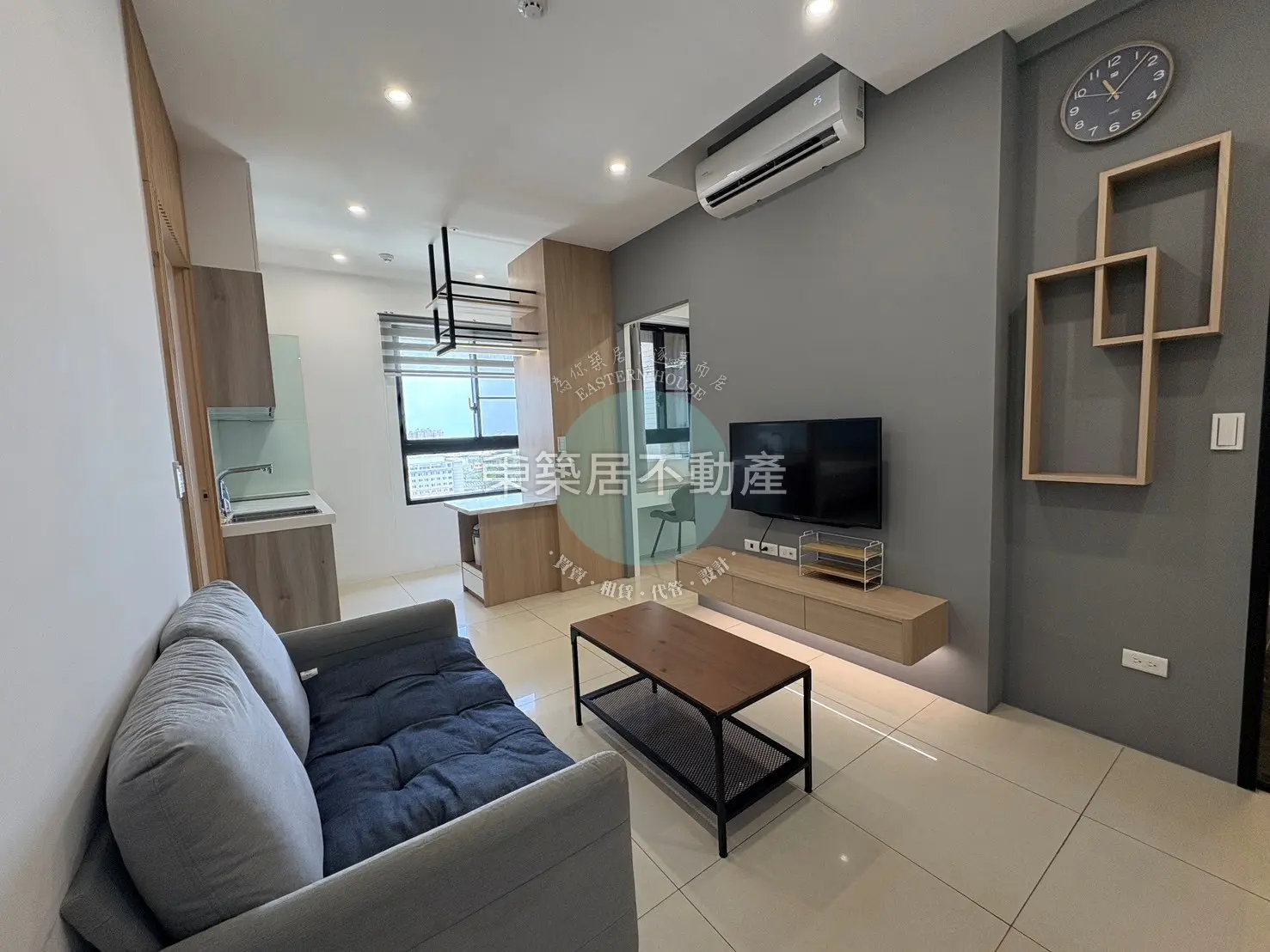2 bedrooms apartment for rent in West Central District, Tainan City | NT$ 28 800 | 13 ping slide 0