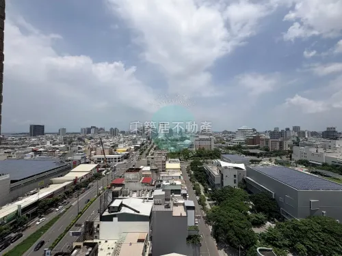 2 bedrooms apartment for rent in West Central District, Tainan City | NT$ 28 800 | 13 ping slide 5