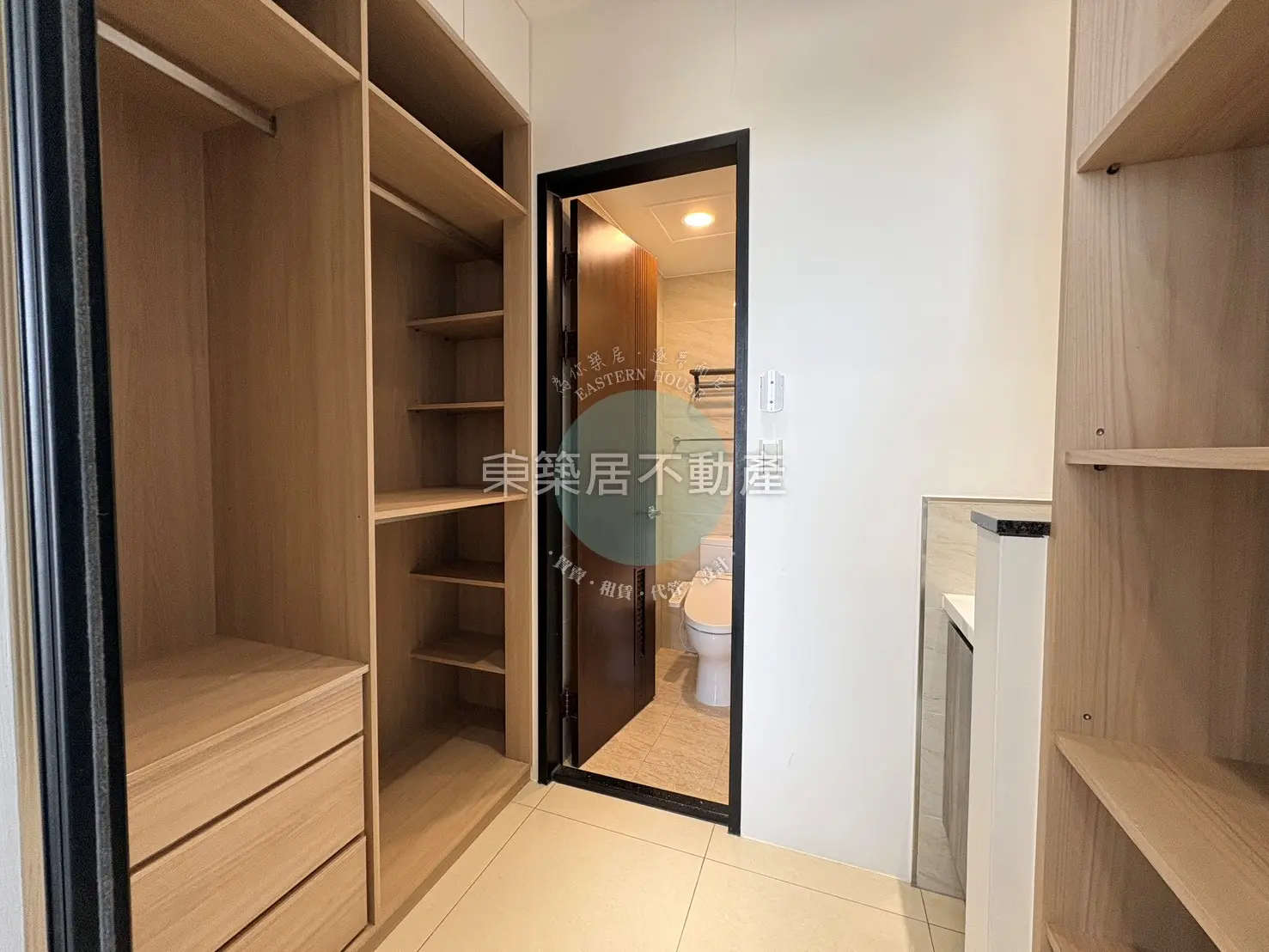 2 bedrooms apartment for rent in West Central District, Tainan City | NT$ 28 800 | 13 ping slide 8