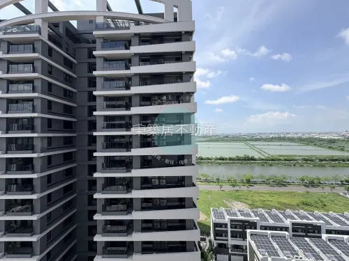 2 bedrooms apartment for rent in Annan District, Tainan City | NT$ 25 000 | 13 ping slide 5