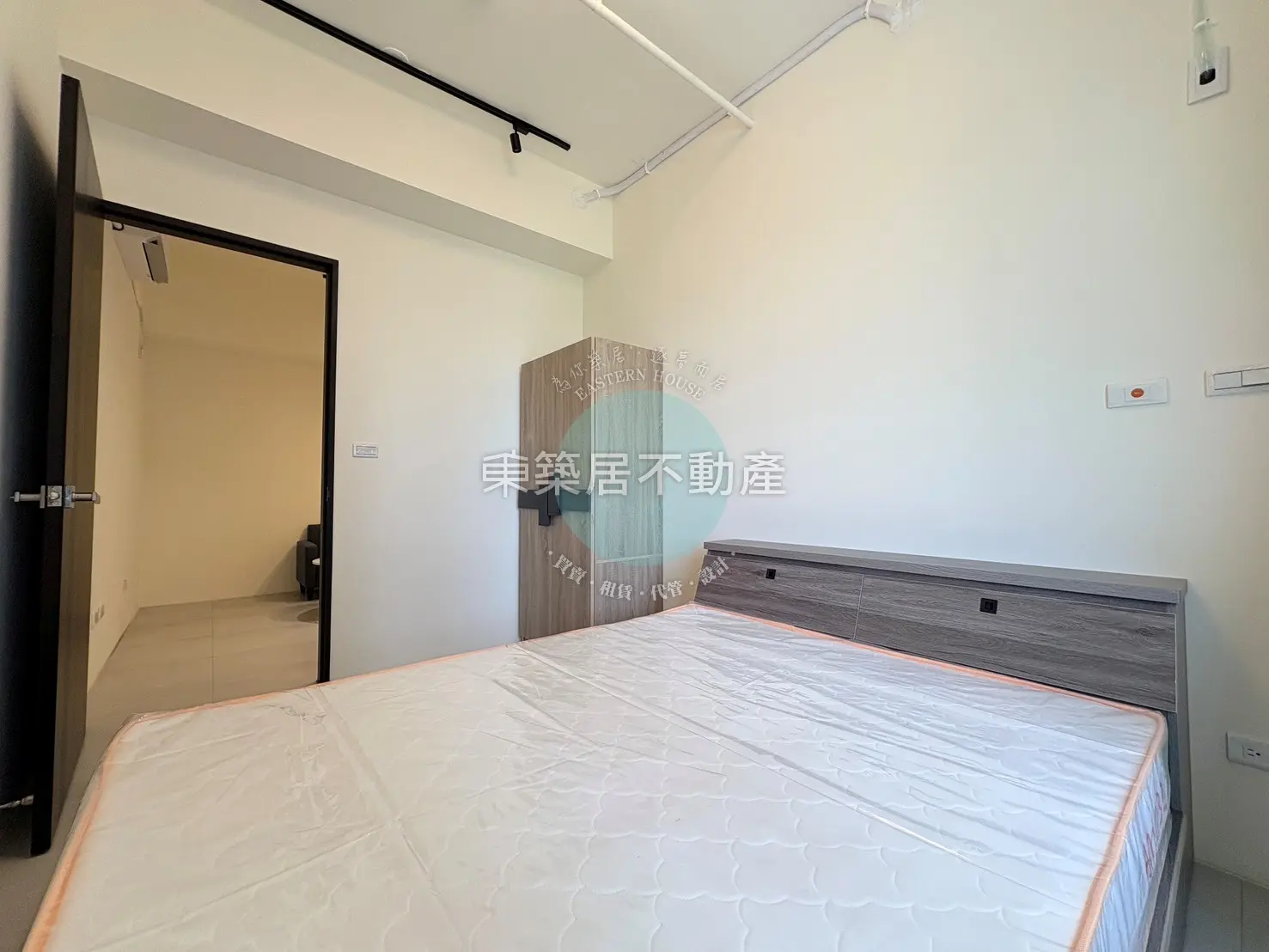 2 bedrooms apartment for rent in Annan District, Tainan City | NT$ 25 000 | 13 ping slide 7