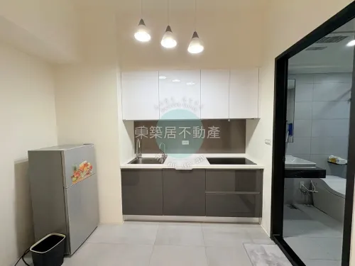 2 bedrooms apartment for rent in Annan District, Tainan City | NT$ 25 000 | 13 ping slide 4