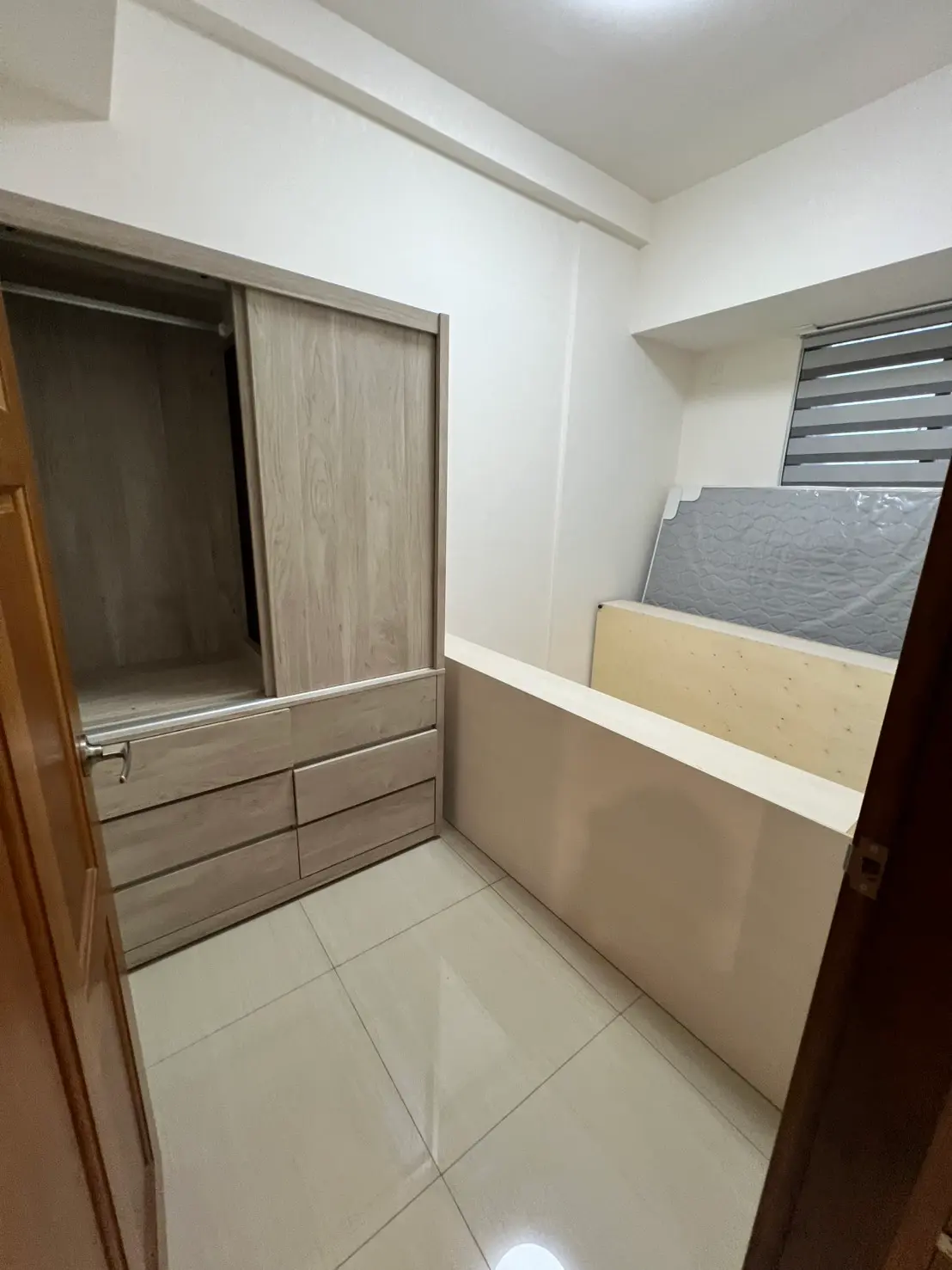 3 bedrooms apartment for rent in Sanmin District, Kaohsiung City | NT$ 35 000 | 25 ping slide 12