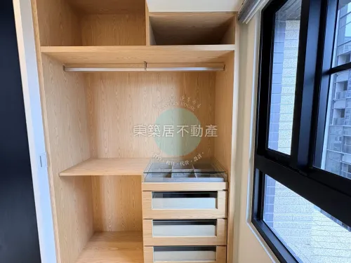 公寓 出租 NT$ 39 800 - 永華五街 - 3 房