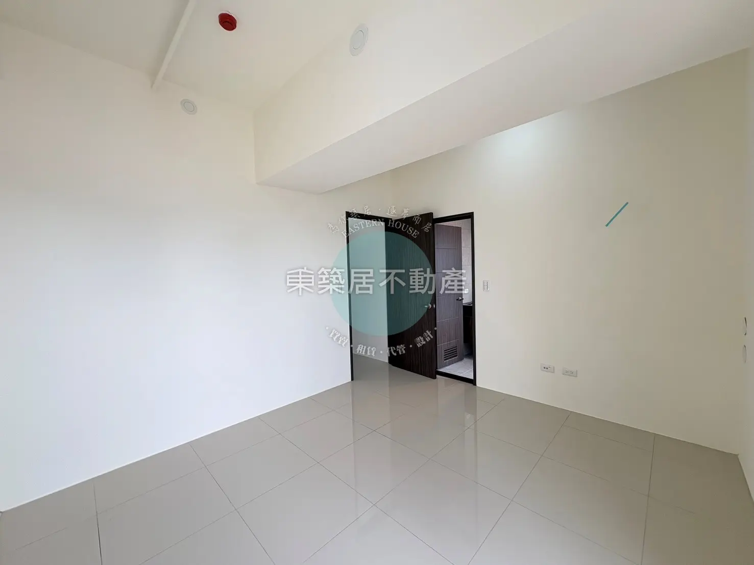 3 bedrooms apartment for sale in Sanmin District, Kaohsiung City | NT$ 14 880 000 | 20 ping slide 4