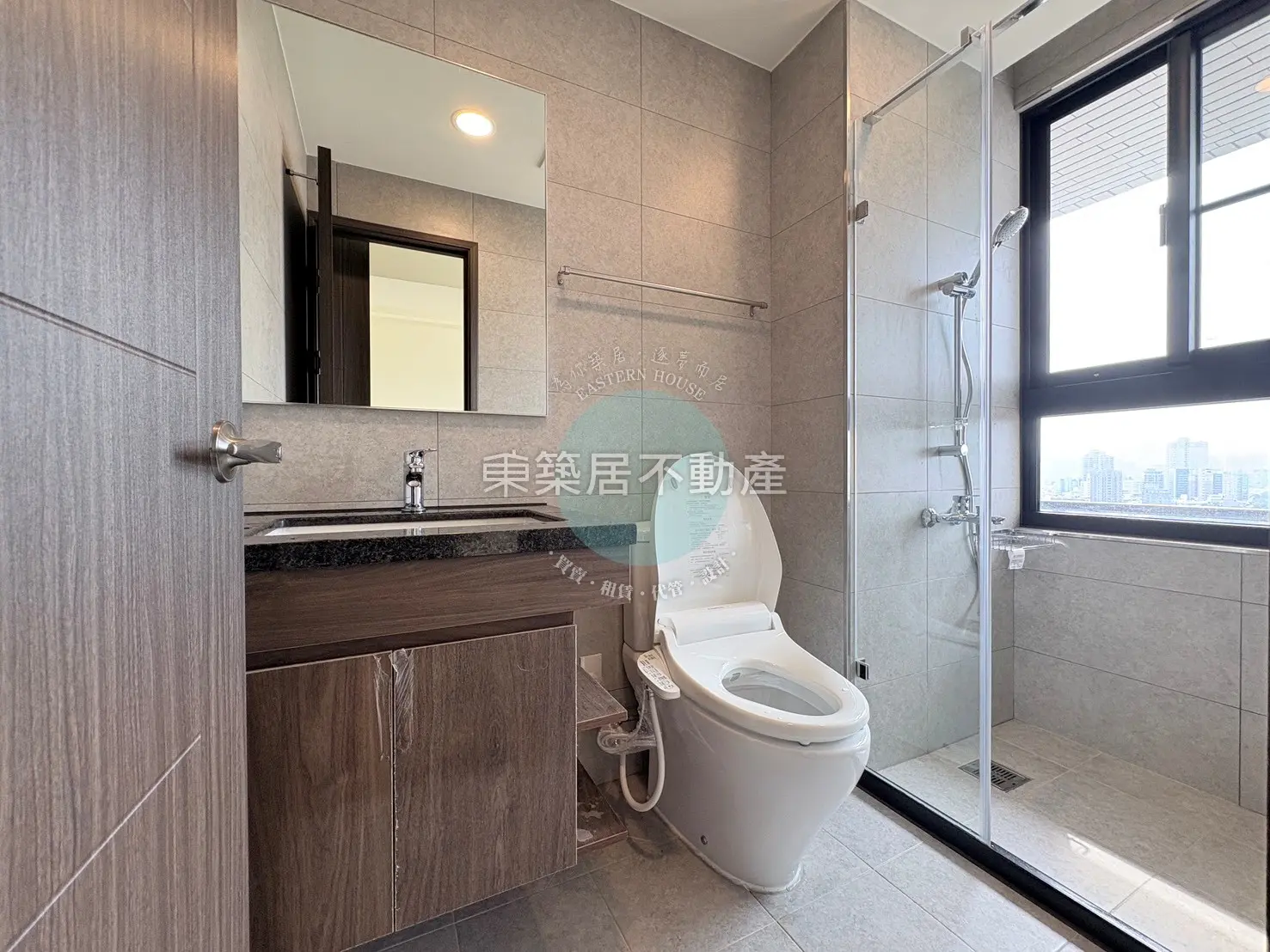 3 bedrooms apartment for sale in Sanmin District, Kaohsiung City | NT$ 14 880 000 | 20 ping slide 7