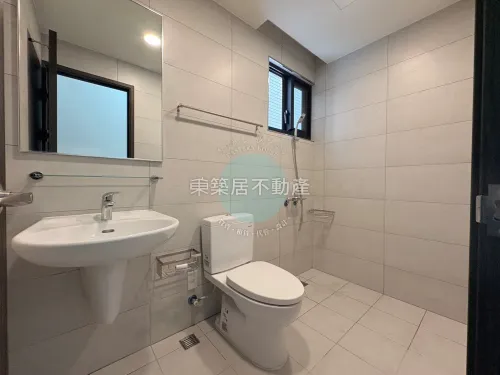 3 bedrooms apartment for sale in Sanmin District, Kaohsiung City | NT$ 14 880 000 | 20 ping slide 11
