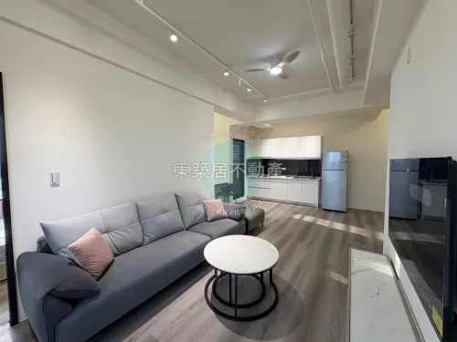 3 bedrooms apartment for rent in Annan District, Tainan City | NT$ 23 000 | 20 ping slide 1