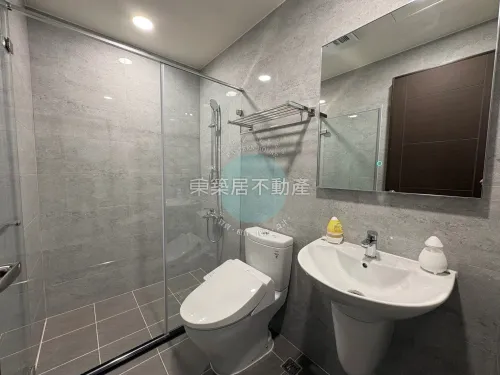 3 bedrooms apartment for rent in Annan District, Tainan City | NT$ 23 000 | 20 ping slide 12