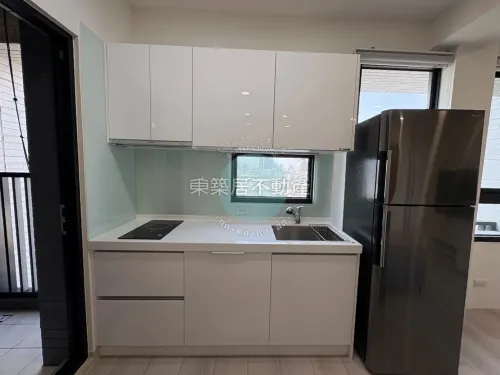 Apartment for sale NT$ 14 990 000 - Section 2, Yonghua Road - 2 bedrooms