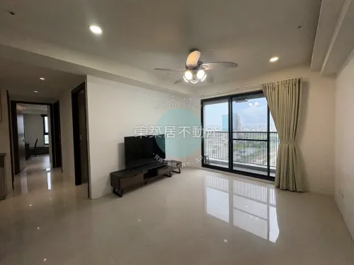 Apartment for rent NT$ 35 800 - Chongxian 3rd Road - 3 bedrooms