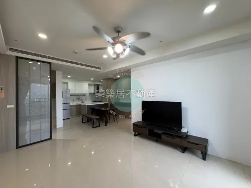 3 bedrooms apartment for rent in East District, Tainan City | NT$ 35 800 | 33 ping slide 1