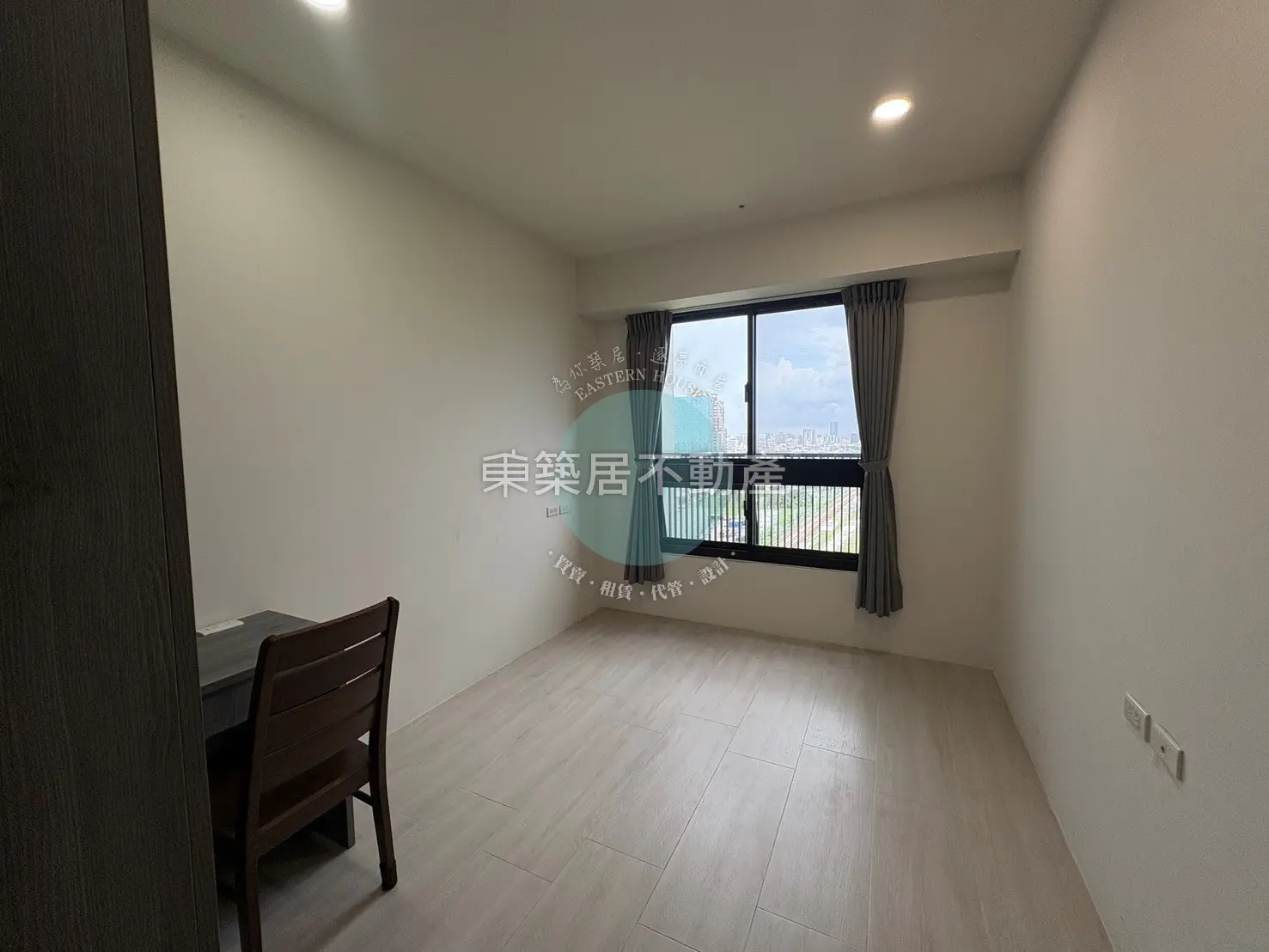 3 bedrooms apartment for rent in East District, Tainan City | NT$ 35 800 | 33 ping slide 11