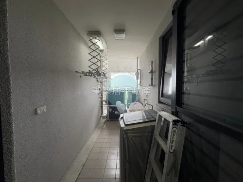 3 bedrooms apartment for rent in East District, Tainan City | NT$ 35 800 | 33 ping slide 16