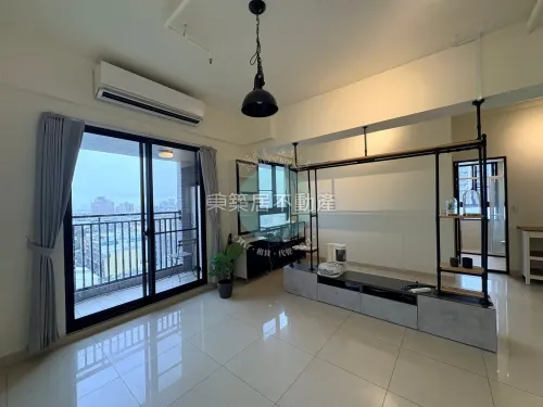 2 bedrooms apartment for rent in Anping District, Tainan City | NT$ 32 000 | 21 ping slide 2